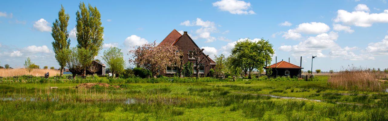 De Poelboerderij en vaartocht door de natuur